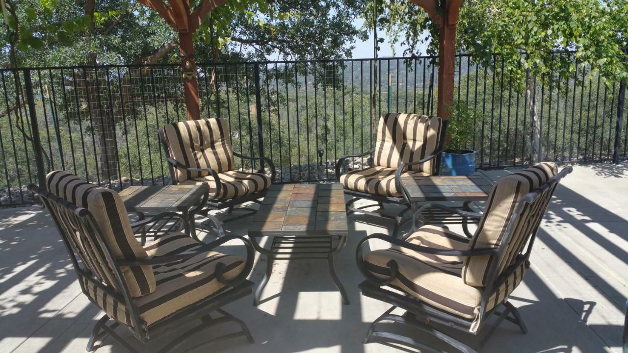 Yosemite Foothill Retreat - Private Guest Suite #2 Coarsegold Exterior photo
